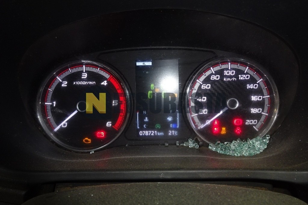 Mitsubishi L200 Doble Cabina 220 DI-D 2021