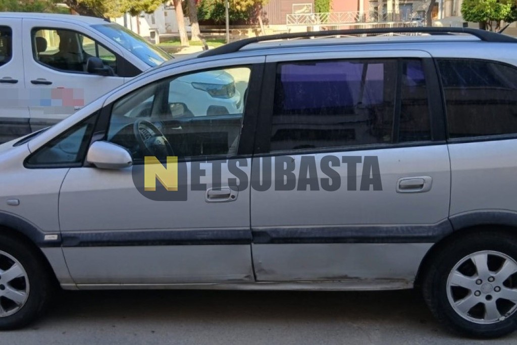 Opel Zafira 2.0 DTi 16V 2004