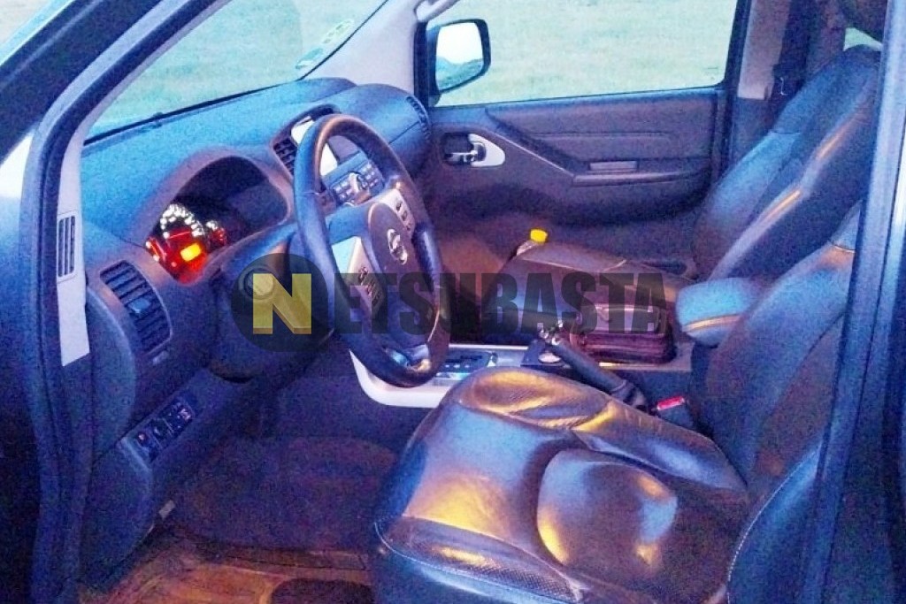 Nissan Navara LE Doble Cabina 3.0 dCi 4x4 Aut. 2014