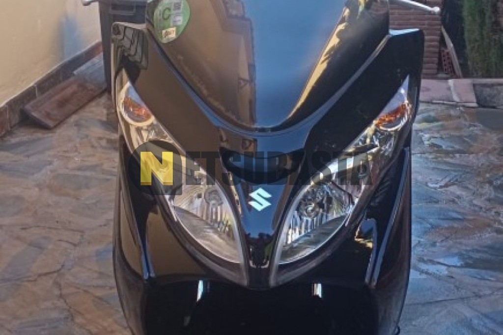 Suzuki Burgman 400 2007