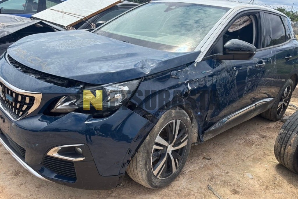 Peugeot 3008 1.6 Hybrid e-EAT8 2020