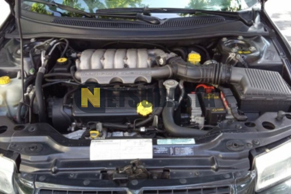 Chrysler Stratus 2.5 1998