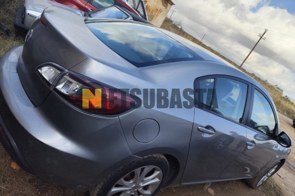 Mazda 3 SportSedán 1.6 CRTD 2011
