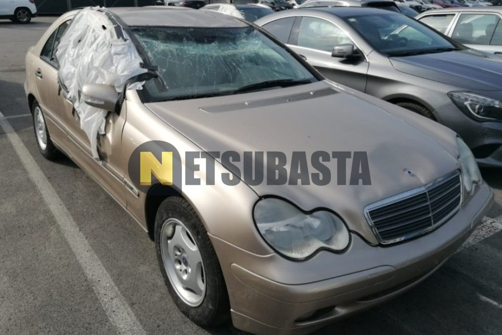 Mercedes-Benz C 220 CDI Aut. 2000