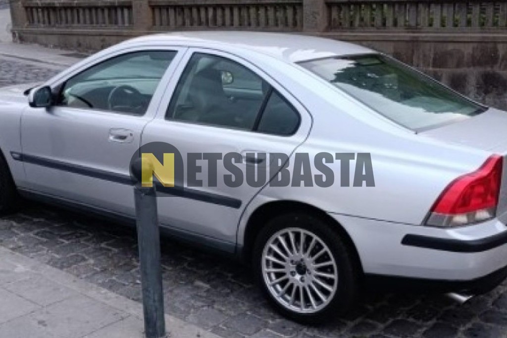 Volvo S60 2.4 AWD Aut. 2003