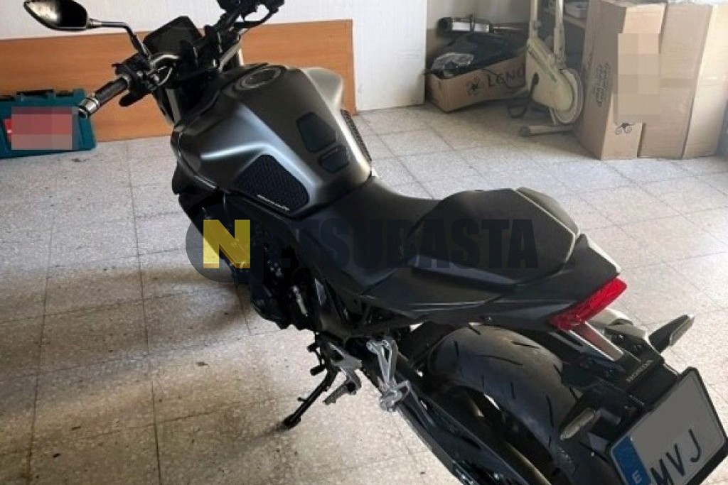 Honda CB 750 Hornet 2024