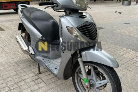 Yamaha GTS 1000 2002