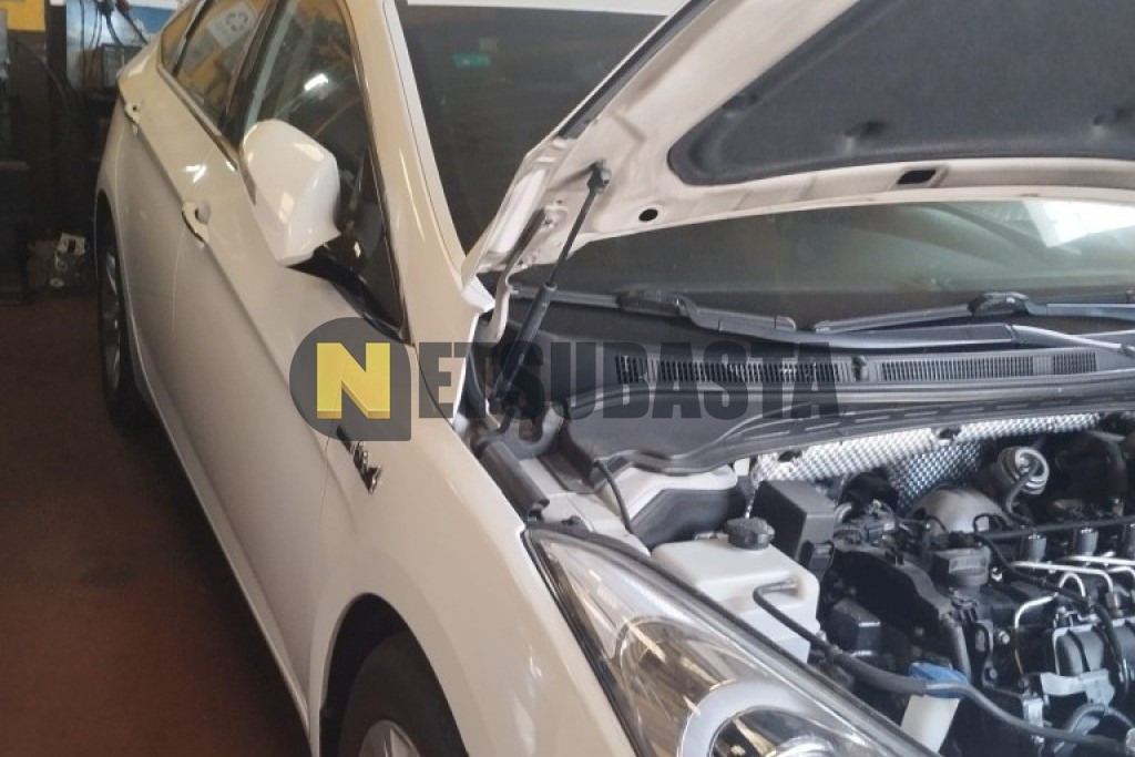 Hyundai i40 1.7 CRDi 2012