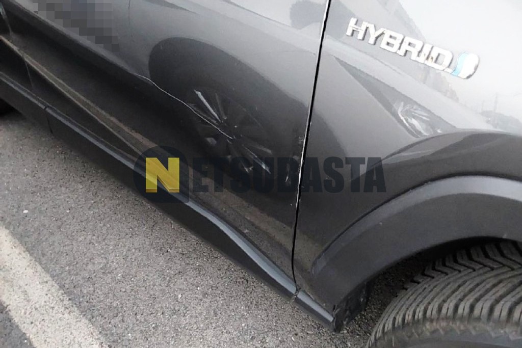 Toyota RAV4 Hybrid 220H 2021