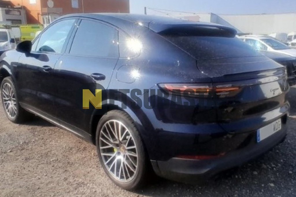 Porsche Cayenne E-Hybrid Coupé 2023