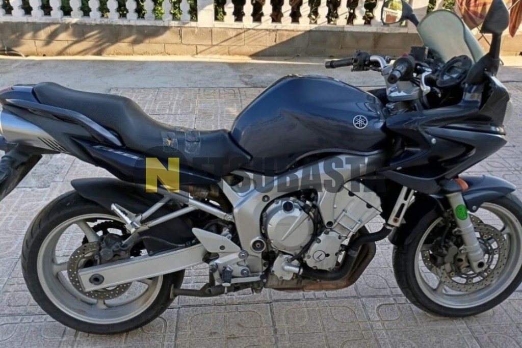 Yamaha FZS 600 Fazer 2003