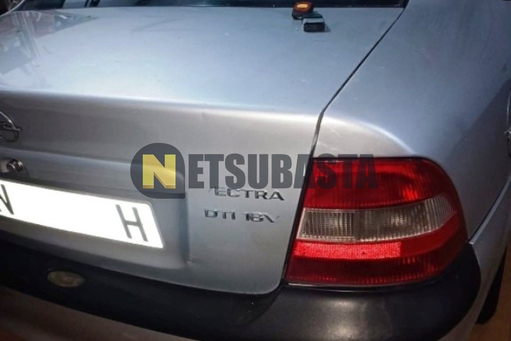 Opel Vectra 2.0 DTi 1998