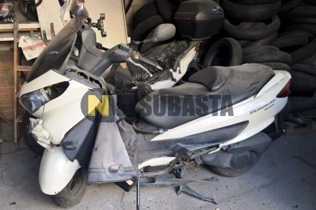 Suzuki Burgman 125 2013