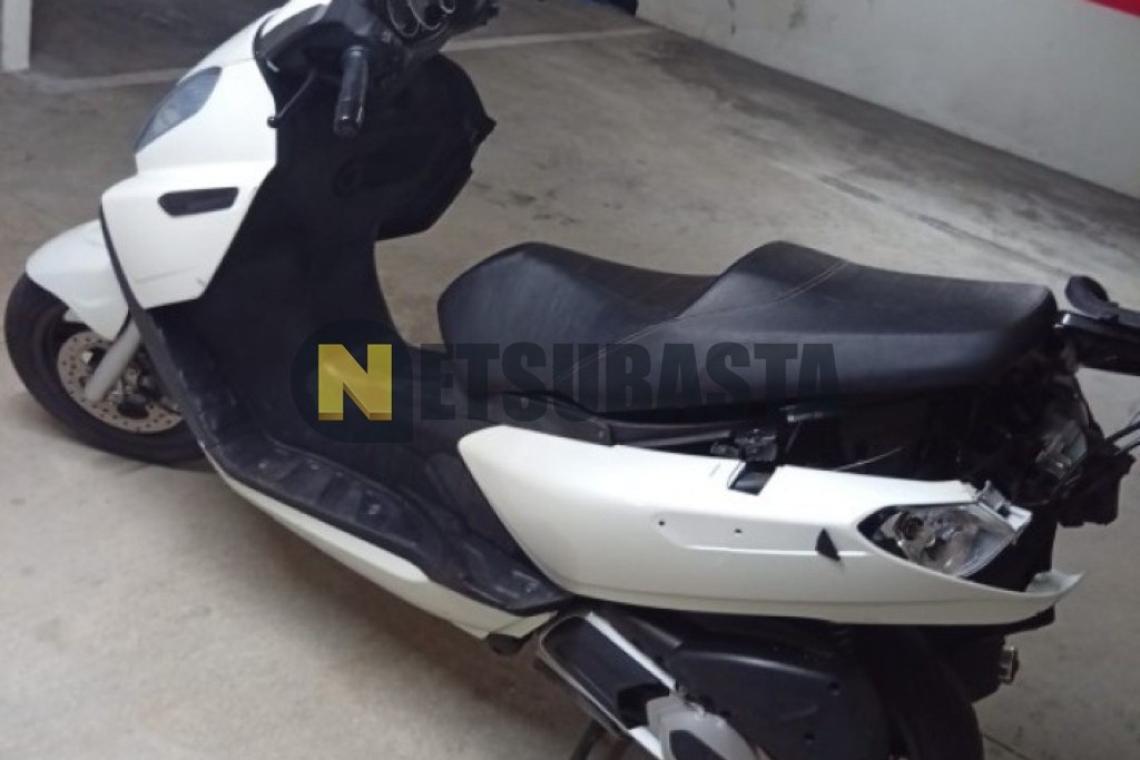Piaggio X7 125 2012