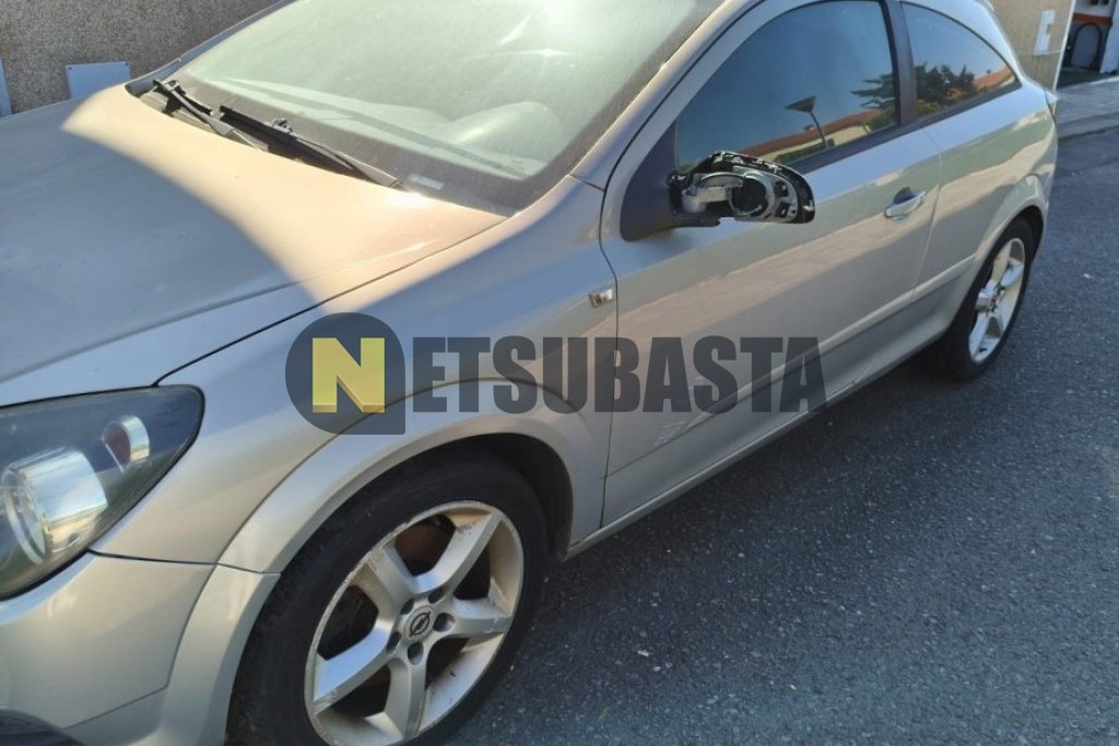 Opel Astra GTC 1.9 CDTi 2005