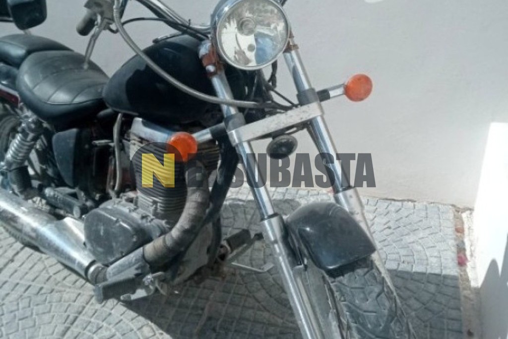 Suzuki LS 650 Savage 2001