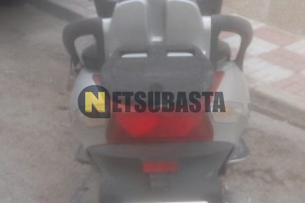 Kymco Grand Dink 250 2006