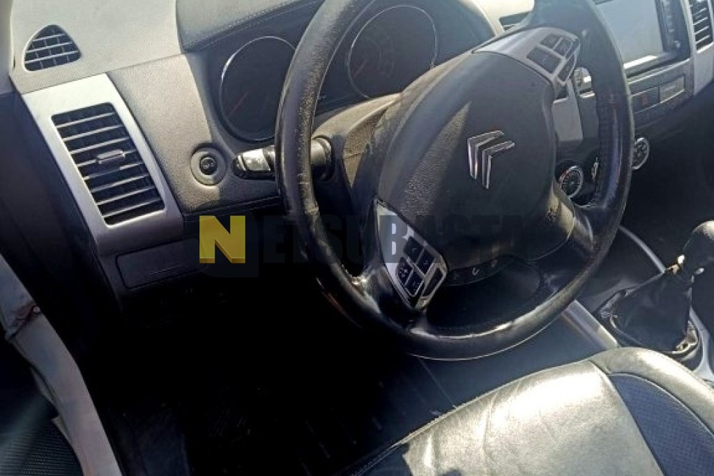 Citroën C-Crosser 2.2 HDi FAP 2010