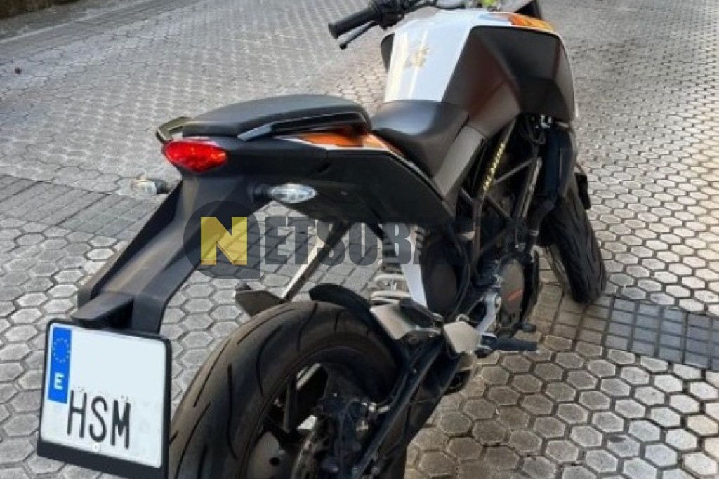 KTM 125 Duke 2013