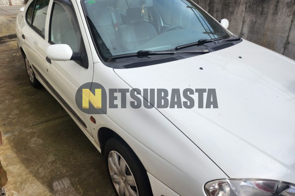 Renault Megane Classic 1.9 D 1999