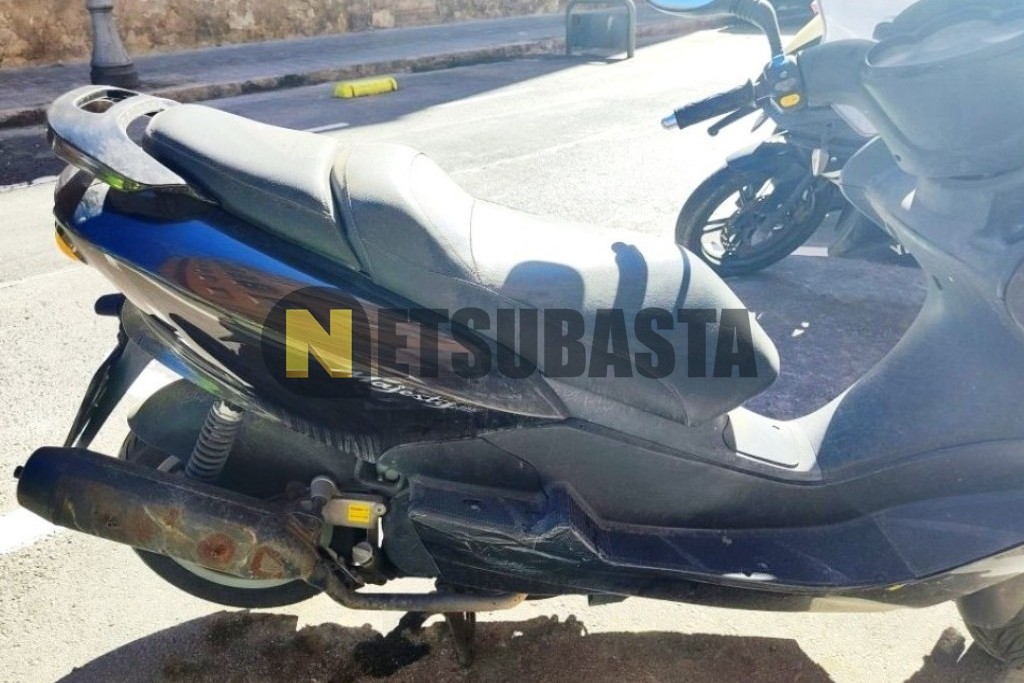 Yamaha Majesty 125 1999