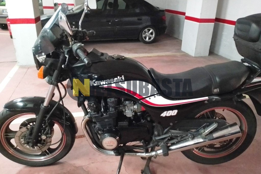 Kawasaki GPZ 400 1989