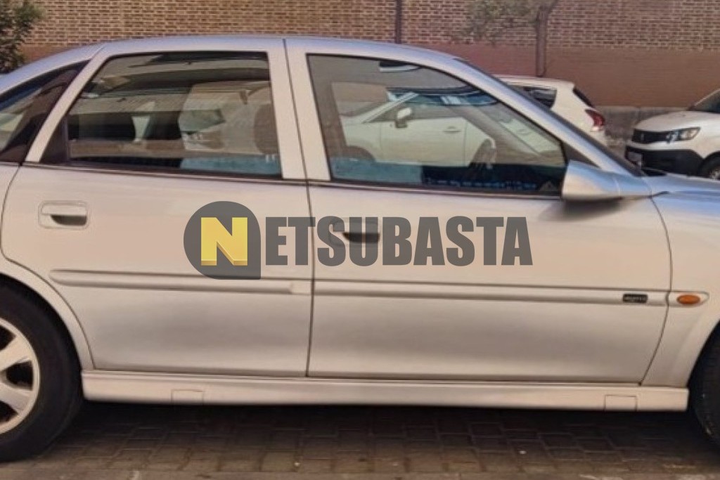 Opel Vectra 1.8 2001