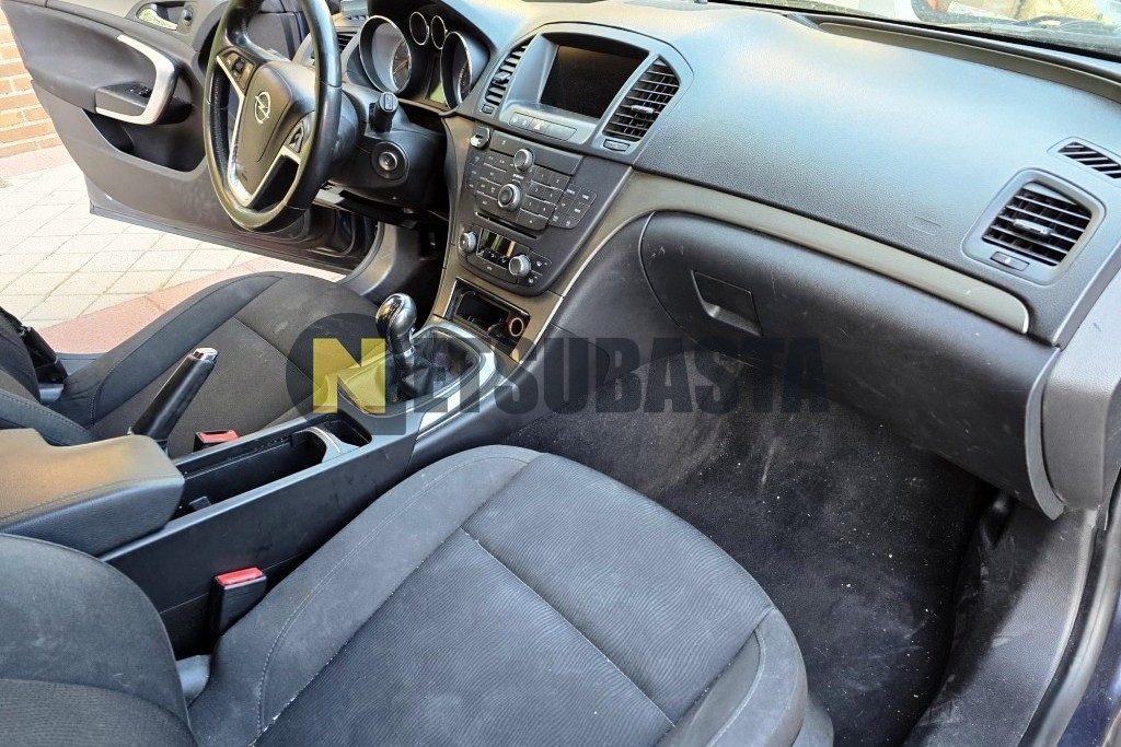 Opel Insignia Sports Tourer 2.0 CDTI ecoFLEX 2011