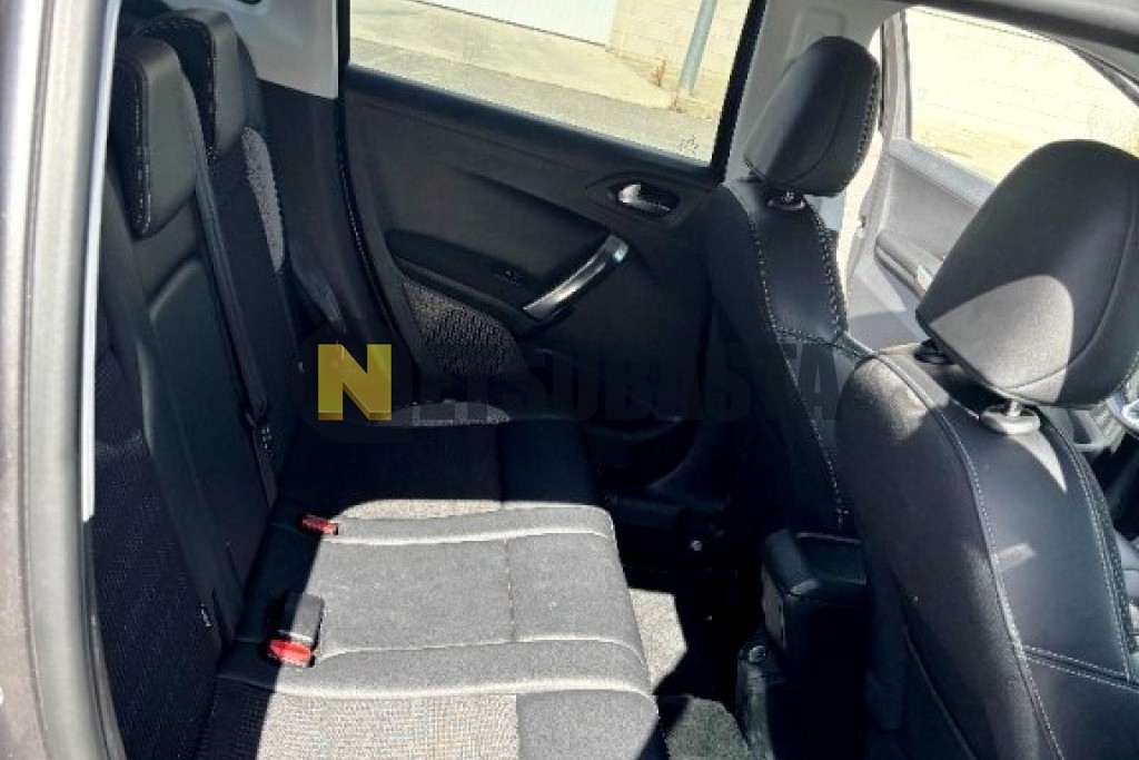 Peugeot 2008 1.2 PureTech 2015