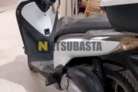 Suzuki Burgman 125 2011