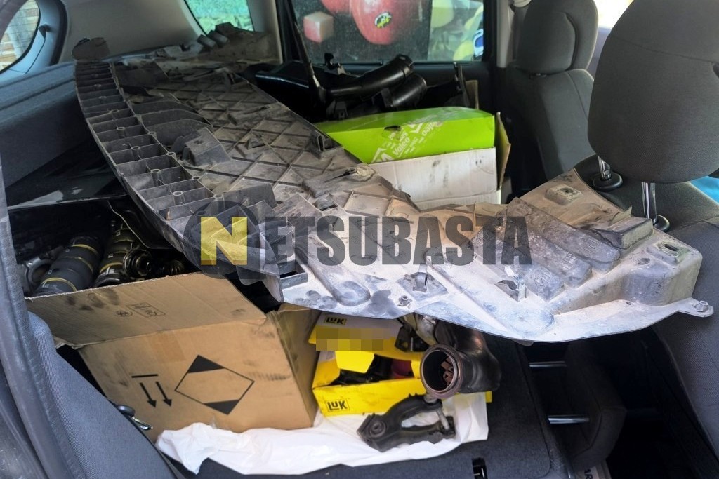 Peugeot 3008 1.6 BlueHDi 2016