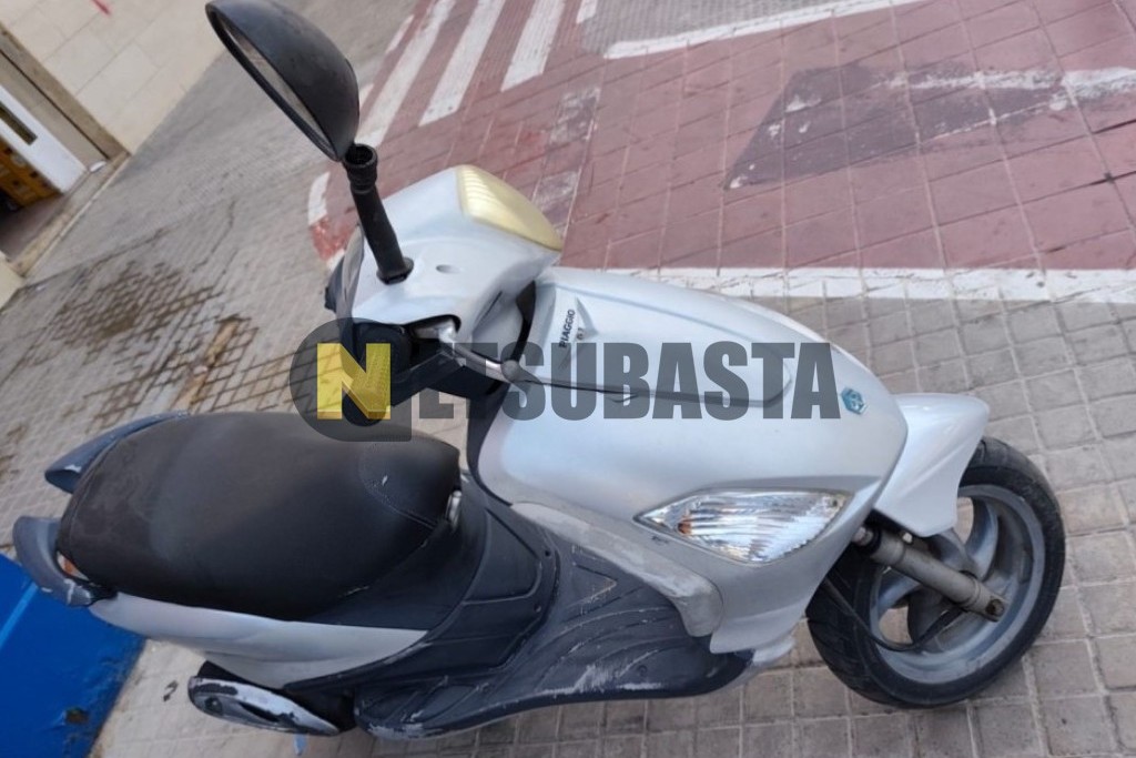 Piaggio Fly 49 2007