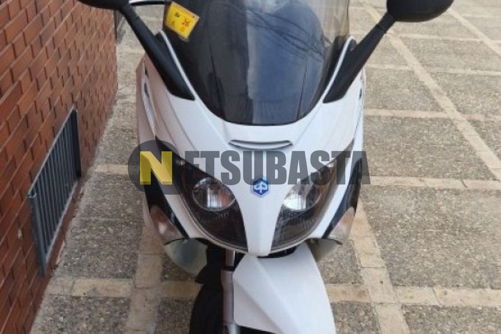 Piaggio X EVO 125 2016