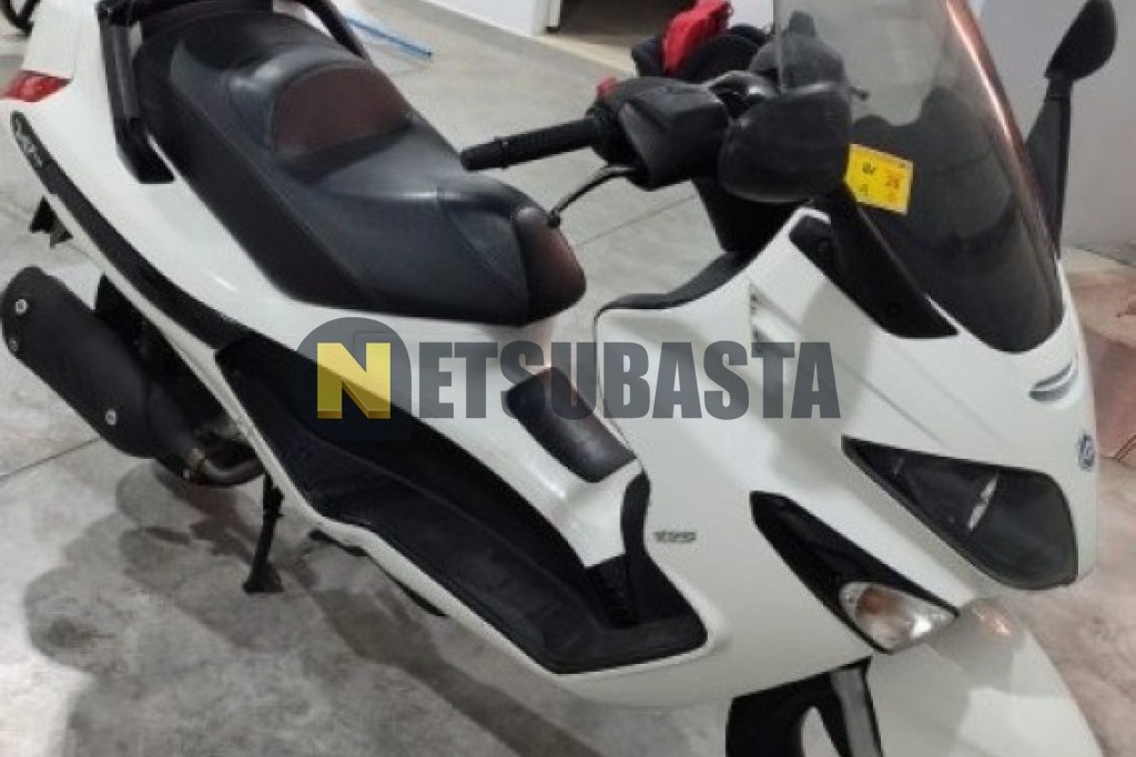 Piaggio X EVO 125 2016