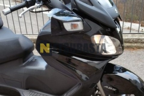Suzuki Burgman 200 2015