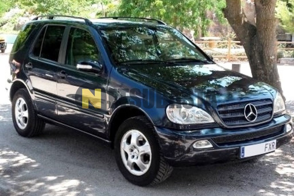 Mercedes-Benz ML 270 CDI Aut. 2002