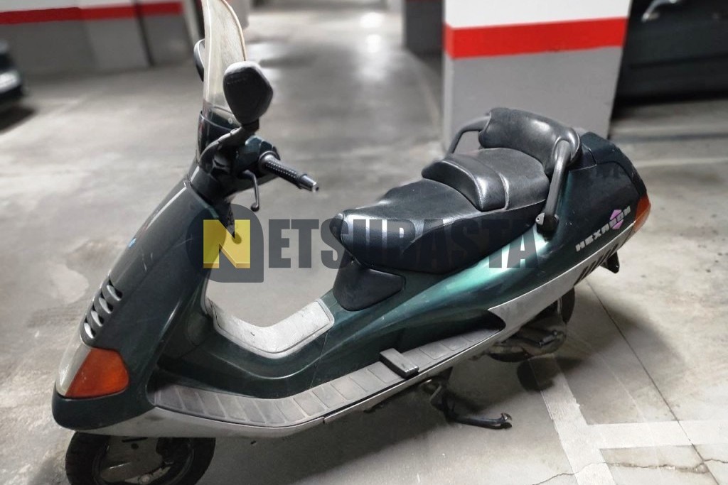 Piaggio Hexagon 125 1998