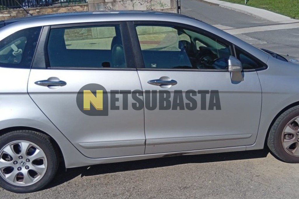 Honda FR-V 2.2 i-CTDi 2006