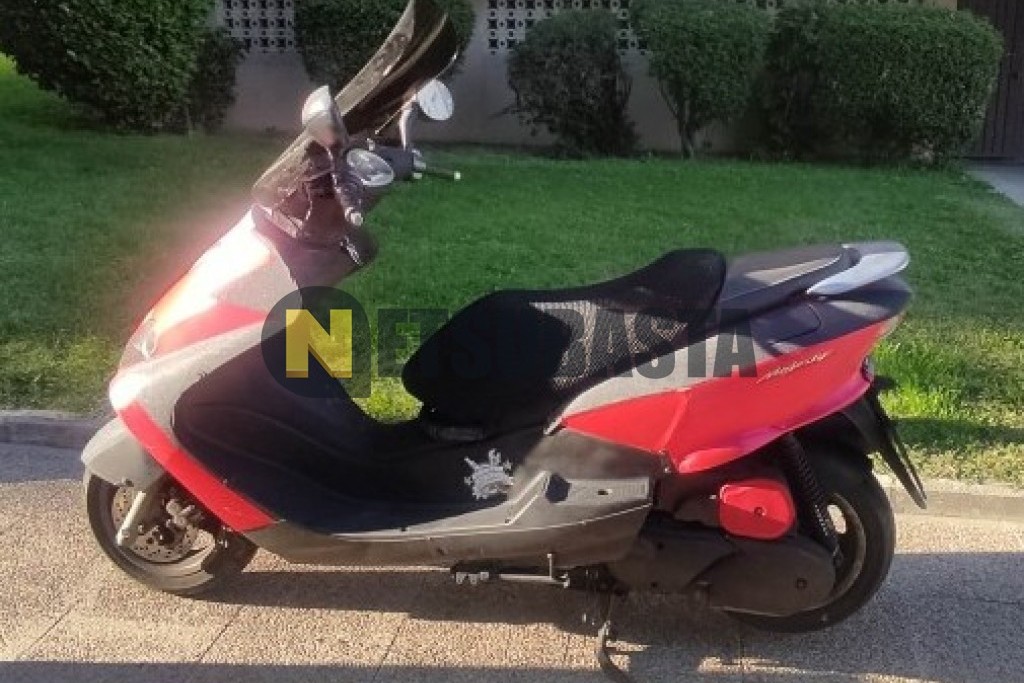 Yamaha Majesty 125 2006