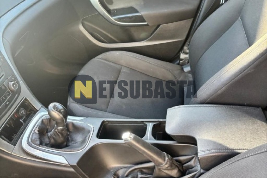 Opel Insignia 2.0 CDTI 2011