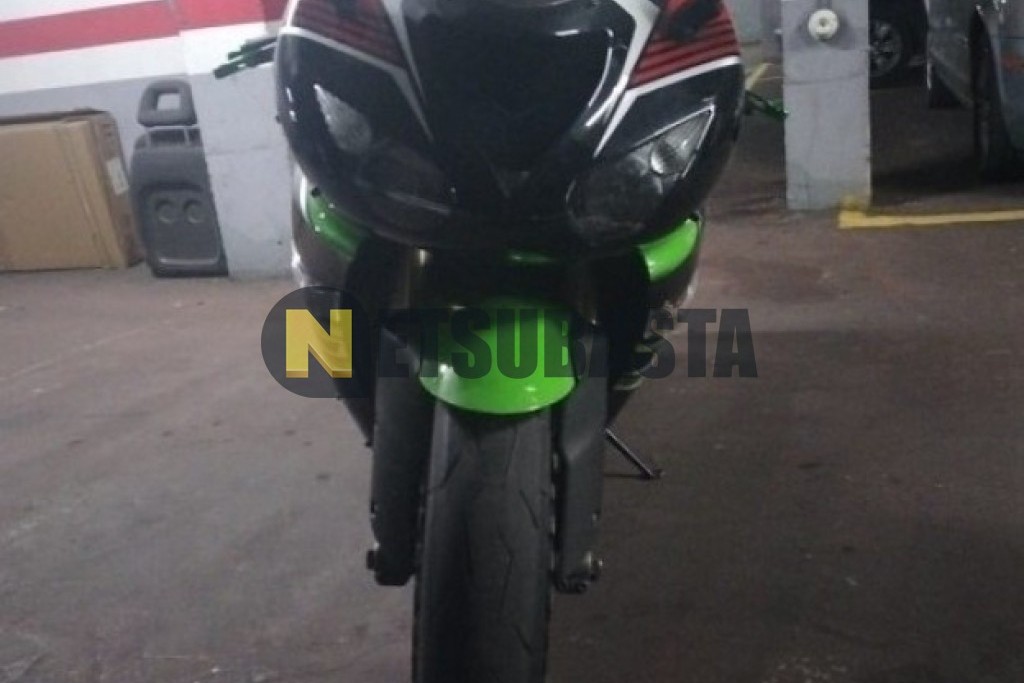 Kawasaki ZX 10R 2006