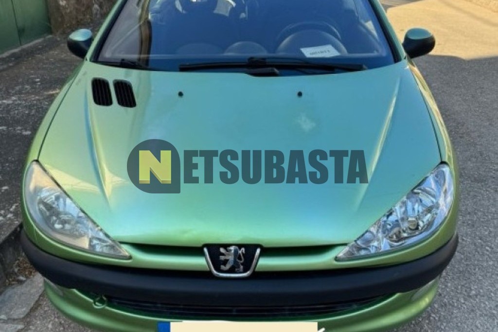 Peugeot 206 Coupé Cabrio 1.6 2002