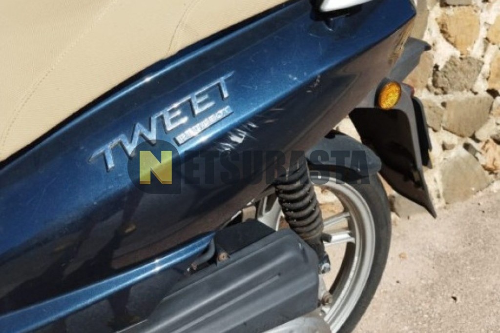 Peugeot Tweet 50 2018