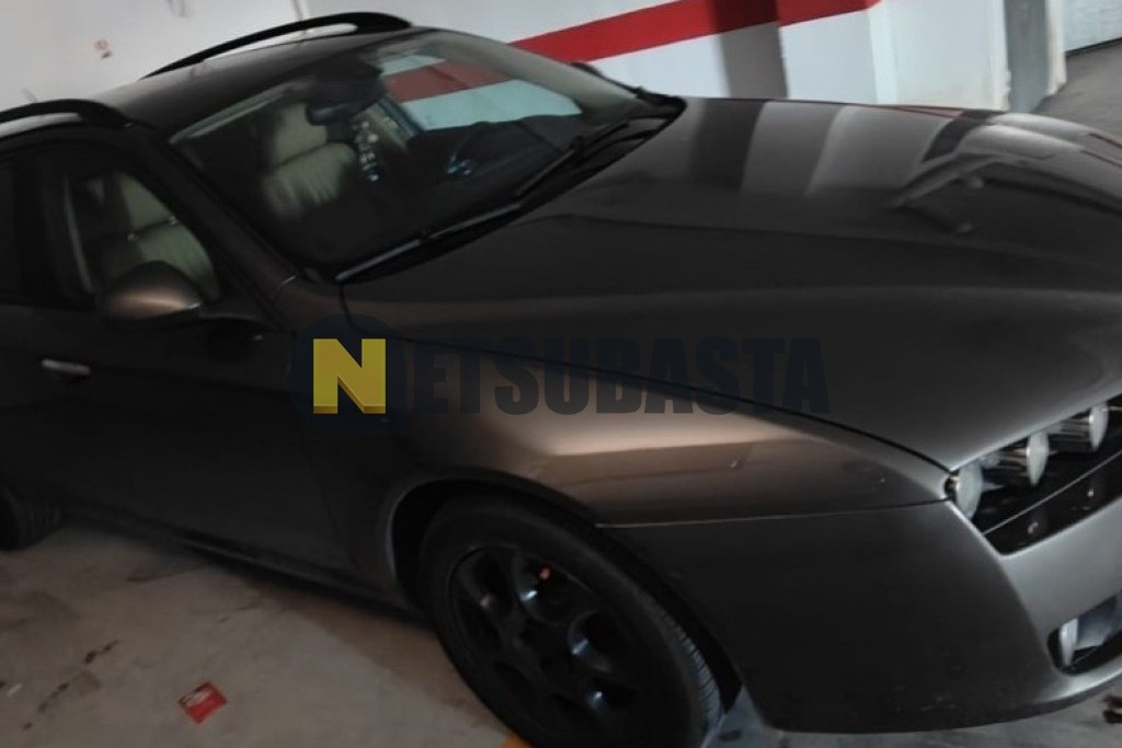 Alfa Romeo 159 Sportwagon 2.2 JTS 2007
