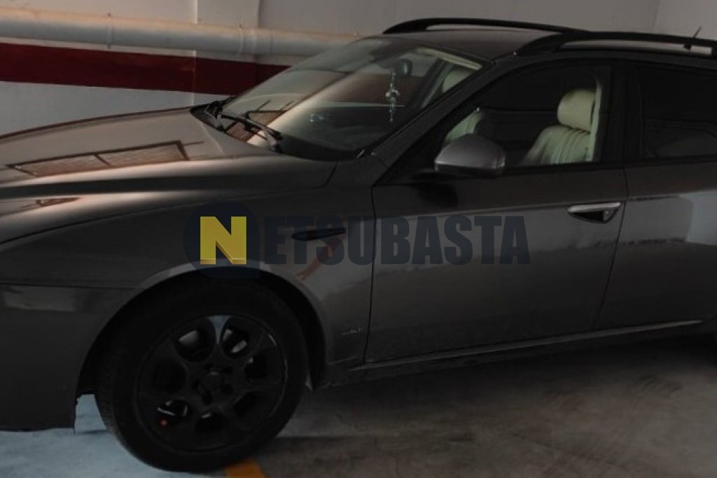 Alfa Romeo 159 Sportwagon 2.2 JTS 2007