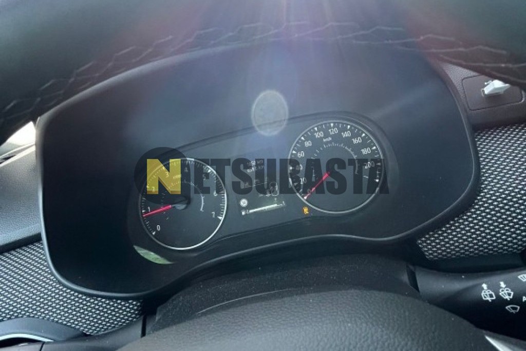 Peugeot 208 1.6 HDi 2014