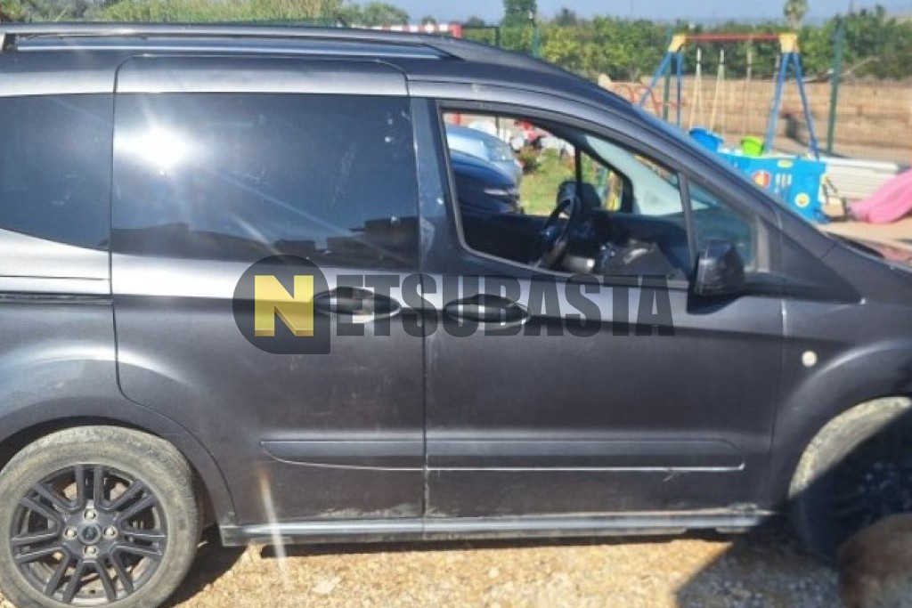 Ford Tourneo Courier 1.0 EcoBoost 2019