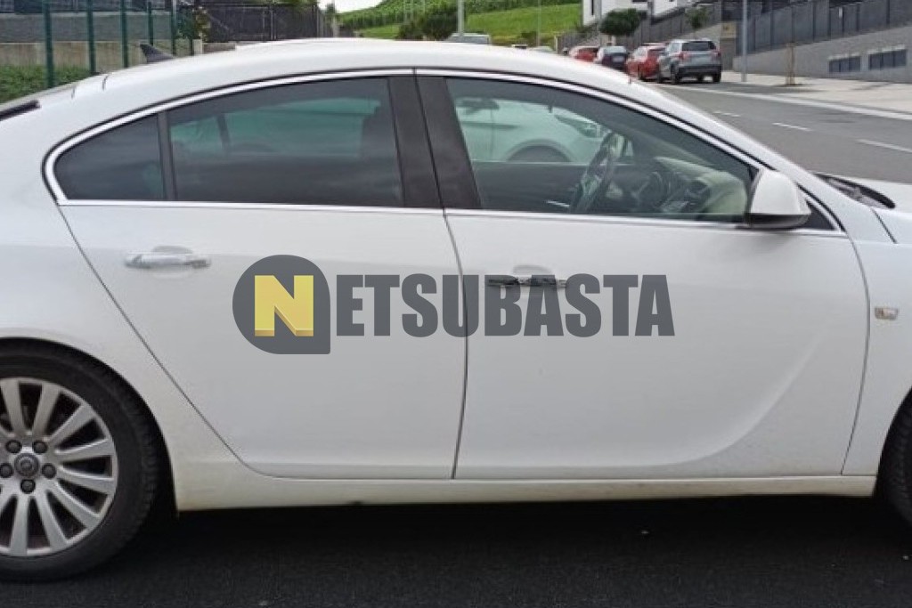 Opel Insignia 2.0 CDTI 2011