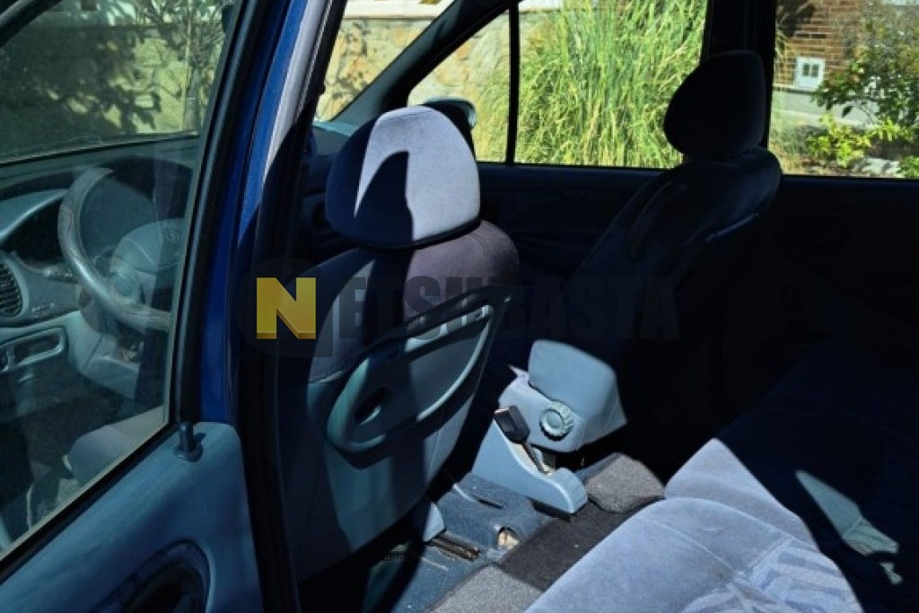 Renault Scenic 1.9 dTi 1998