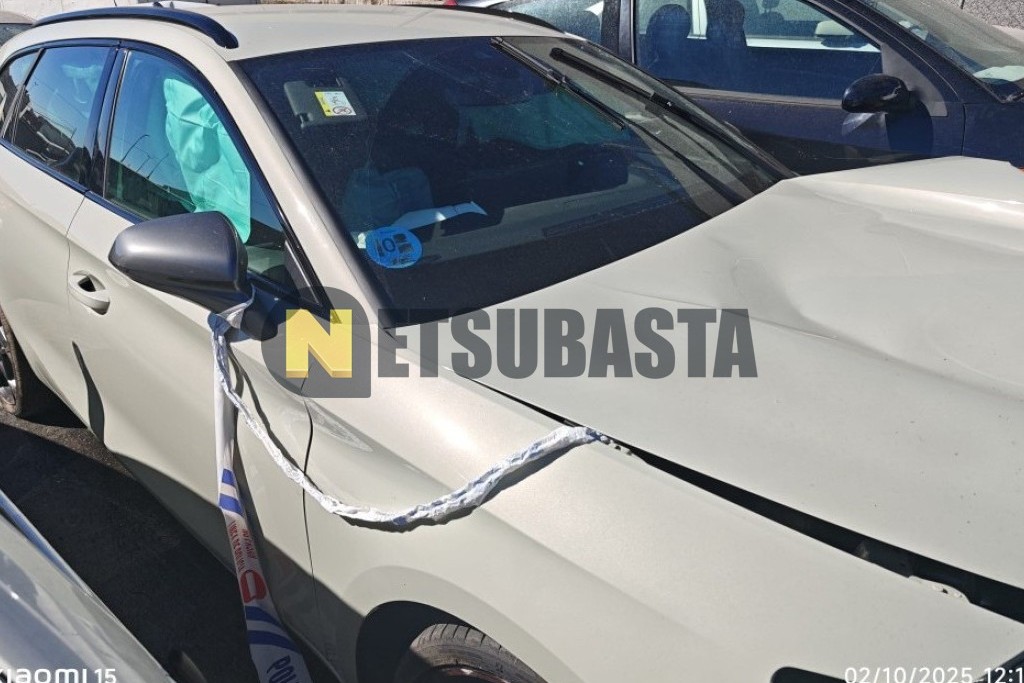 Cupra León Sportstourer VZ eHybrid DSG 2025